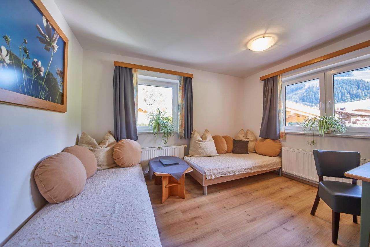 Am Zwoelferkogel Appartements Saalbach-Hinterglemm Bagian luar foto