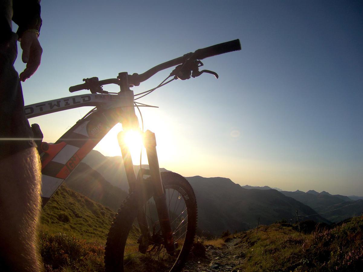 Am Zwoelferkogel Appartements Saalbach-Hinterglemm Bagian luar foto